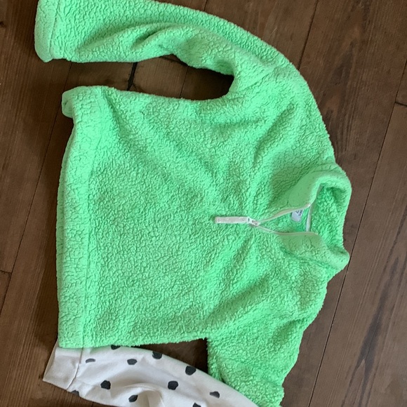 4 sweatshirts girls large and xl Pre owned - Picture 8 of 10